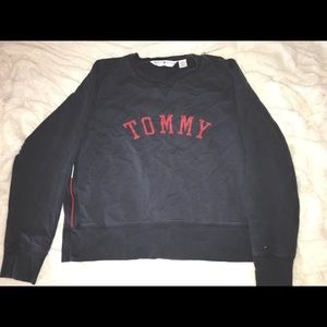 Tommy sweater